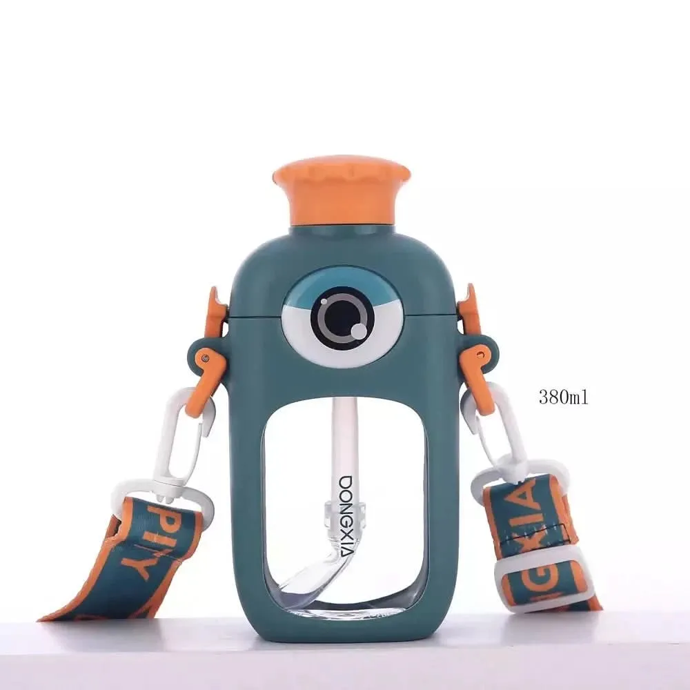 Big Eyed Cartoon Design Sipper Water Bottle (380ml,Multi Colours)